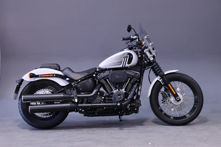 Harley-Davidson SOFTAIL FXBBS STREET BOB 114