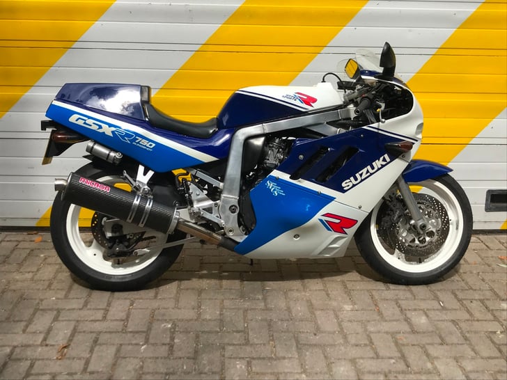 Suzuki GSX-R750