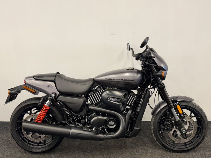 Harley-Davidson STREET ROD XG750A