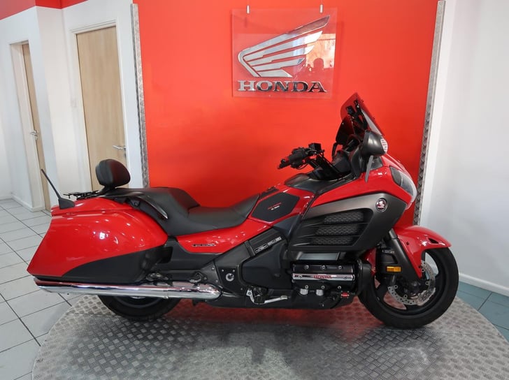 Honda GL1800 GOLD WING