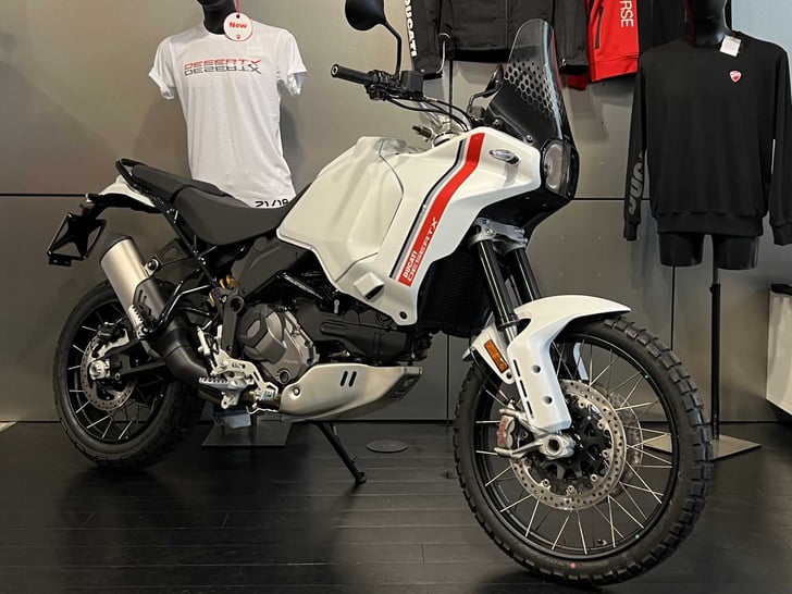 Ducati DESERTX 937 