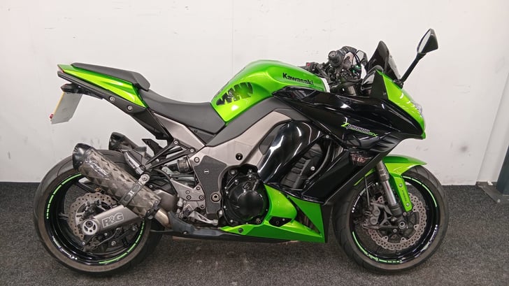 Kawasaki Z1000SX