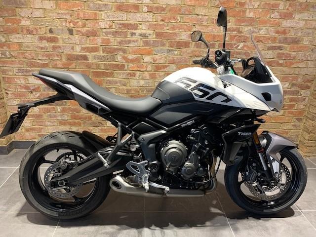 TRIUMPH TIGER SPORT 660