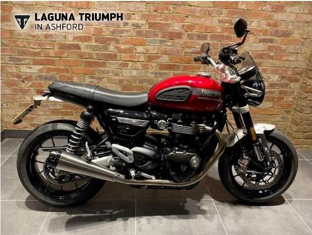 TRIUMPH SPEED TWIN 1200