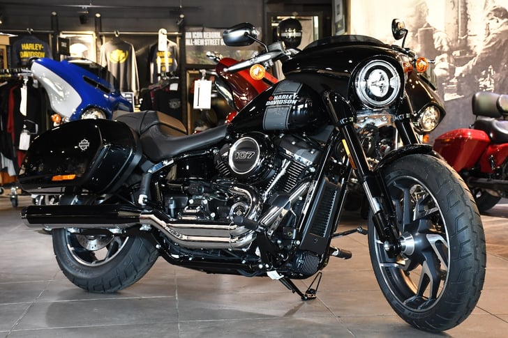 Harley-Davidson SOFTAIL FLSB SPORT GILDE