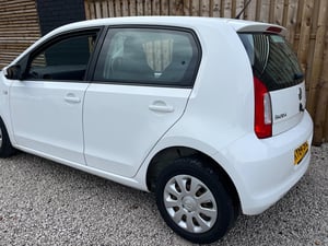Used Skoda CITIGO CITIGO 1.0 MPI GREENTECH SE EURO 5 (S/S) 5DR for sale in Chesterfield | Image 3