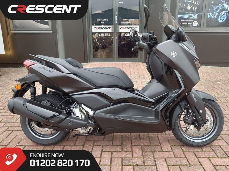 Yamaha XMAX 300 TECH MAX +