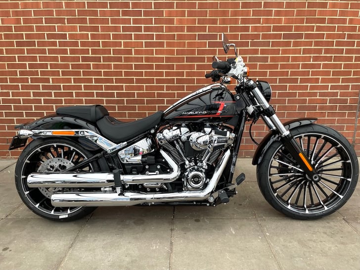 Harley-Davidson SOFTAIL BREAKOUT 117