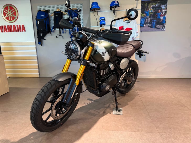 Triumph Scrambler 400 X