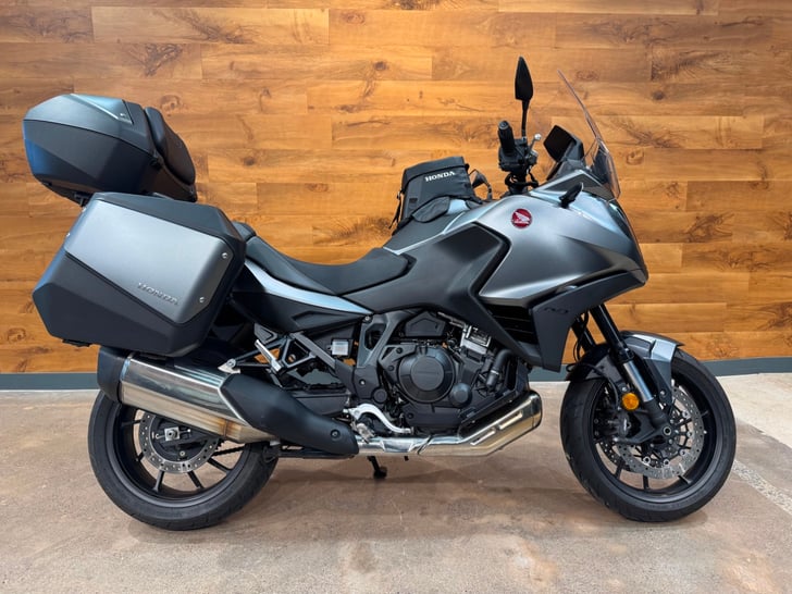 Honda NT1100