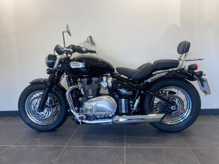 TRIUMPH SPEEDMASTER 1200