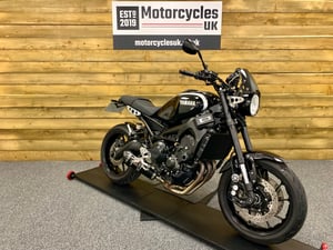 Used Yamaha XSR900 XSR900 for sale in Swindon | Image 2