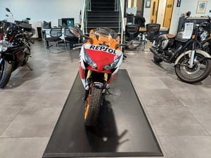 Honda CBR1000RR FIREBLADE