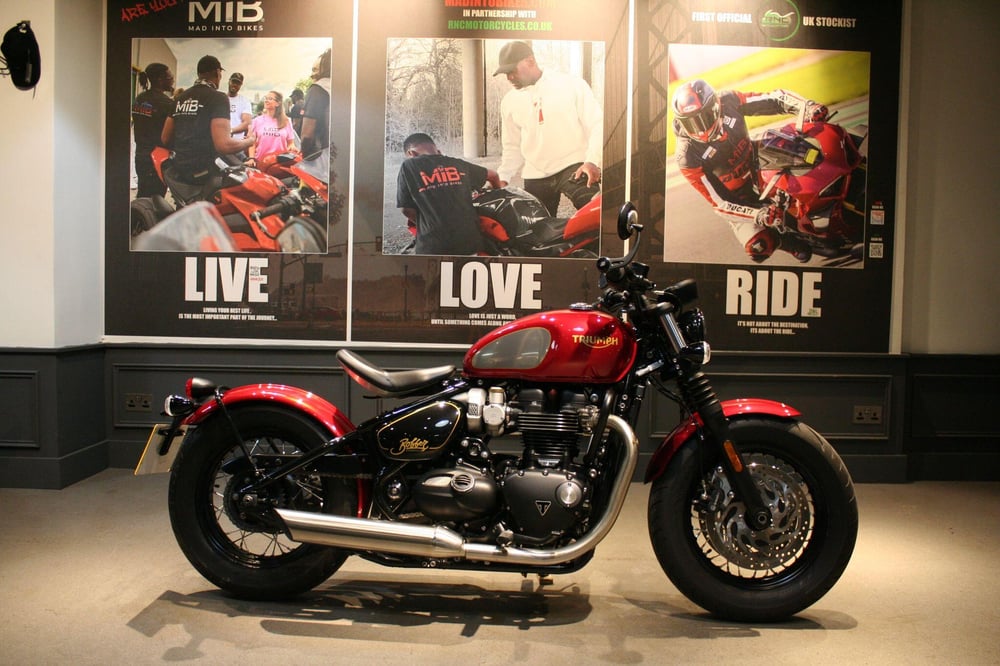 Used Triumph BOBBER BOBBER 1200 for sale in Watford