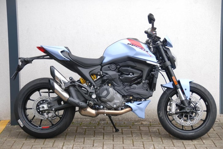 Ducati MONSTER 937