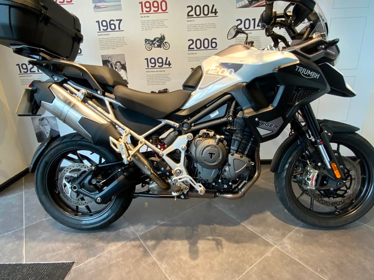 Triumph Tiger 1200 GT