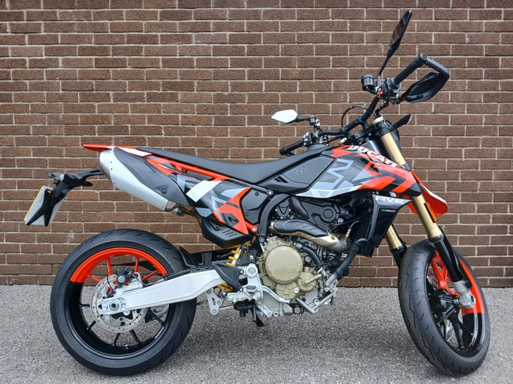 Ducati Hypermotard 698 Mono