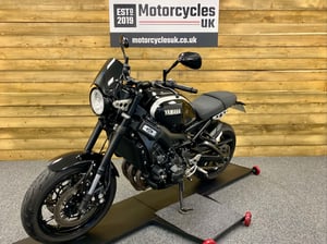 Used Yamaha XSR900 XSR900 for sale in Swindon | Image 2