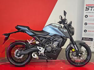 Used Honda CB125 CB125R for sale in Newcastle-under-Lyme | Image 2