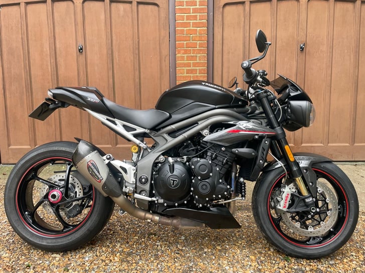 Triumph SPEED TRIPLE 1050 RS