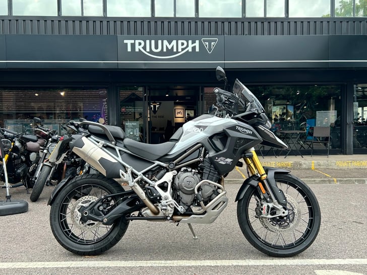 Triumph TIGER 1200 RALLY PRO