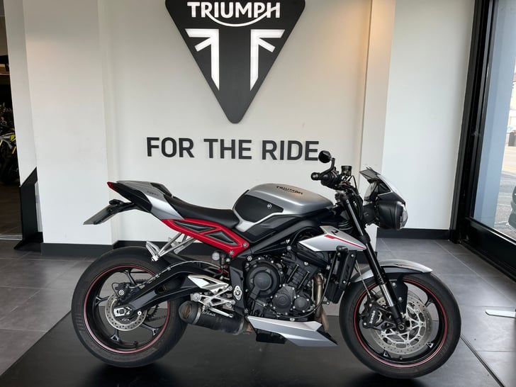 Triumph STREET TRIPLE 765 R