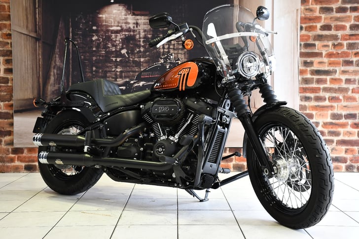 Harley-Davidson SOFTAIL FXBBS STREET BOB 114