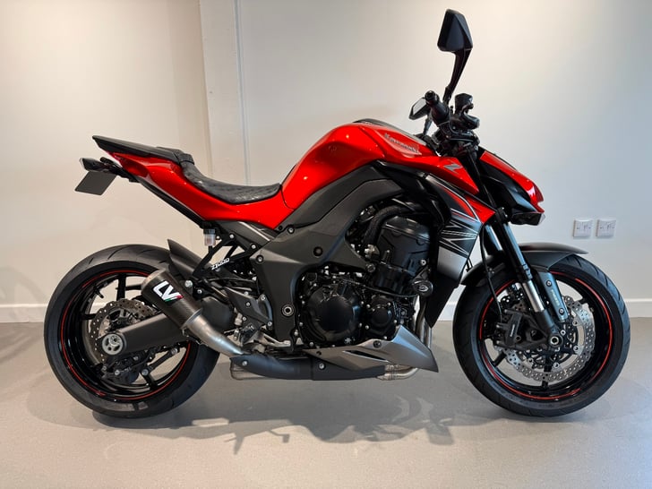 Kawasaki Z1000