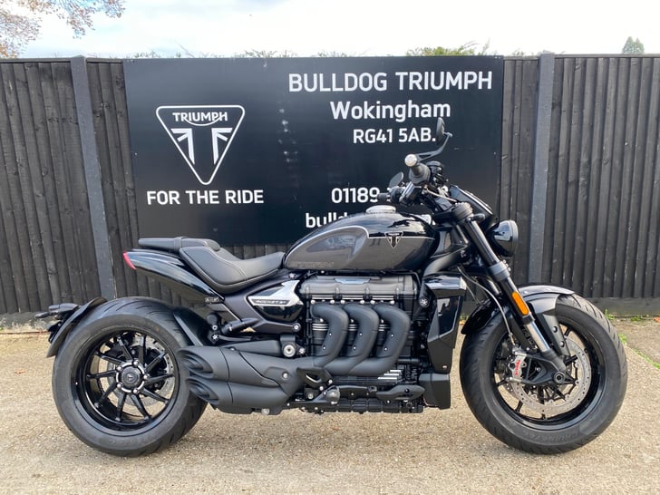 Triumph ROCKET 3 STORM R