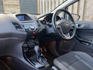 Used Ford FIESTA FIESTA 1.0T ECOBOOST TITANIUM POWERSHIFT EURO 6 5DR for sale in Chesterfield | Image 3