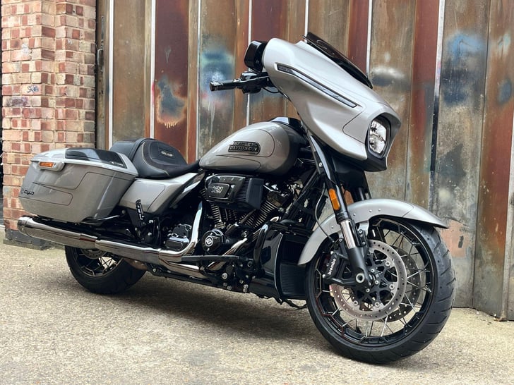Harley-Davidson CVO 1977 FLHX STREET GLIDE EURO 5
