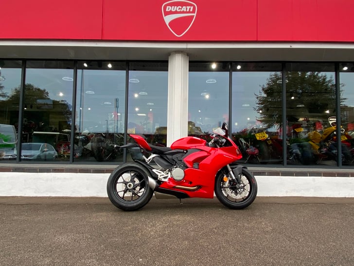 Ducati PANIGALE V2