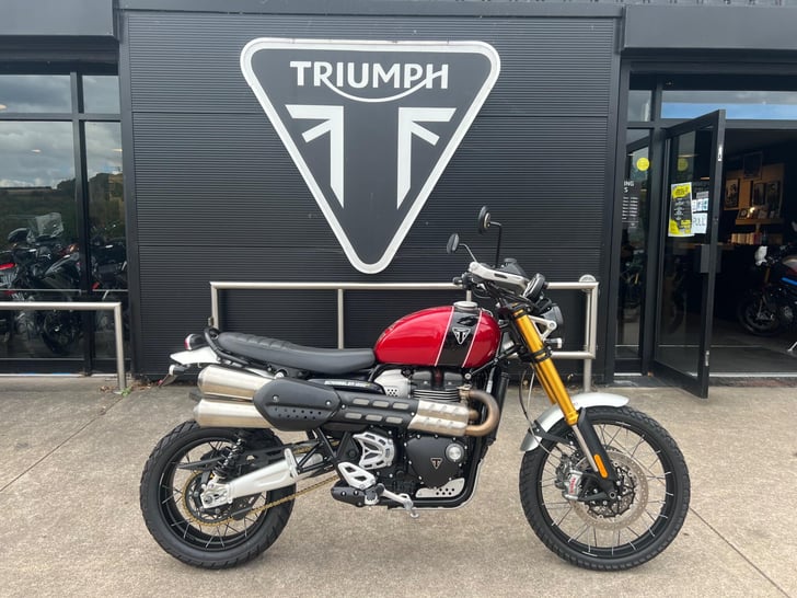 Triumph SCRAMBLER 1200 XE MODERN CLASSICS