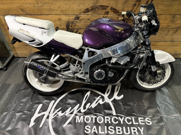 Honda CBR900RR FIREBLADE