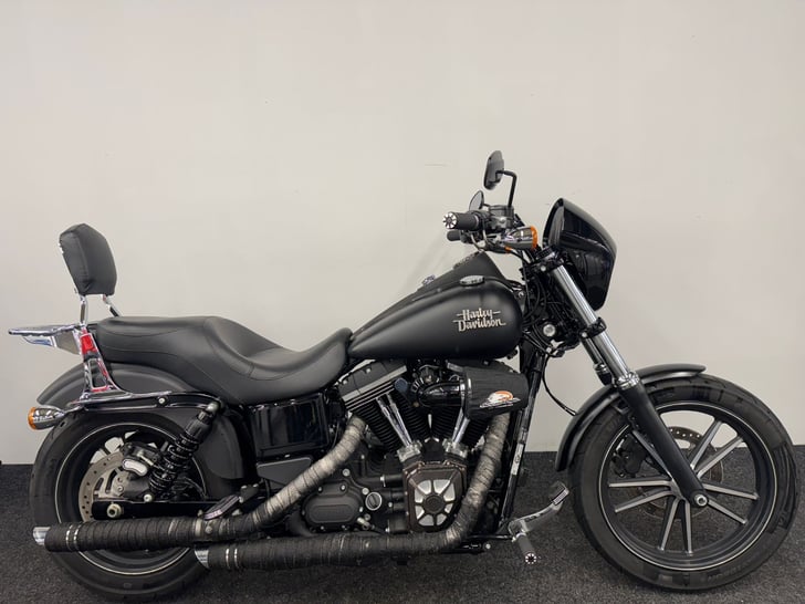 Harley-Davidson DYNA FXDB STREET BOB