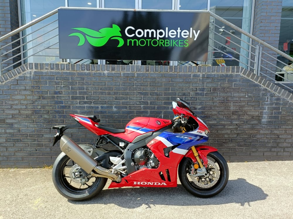 Used Honda CBR1000RR-R FIREBLADE SP CBR1000RR-R FIREBLADE SP for sale in Bridgend