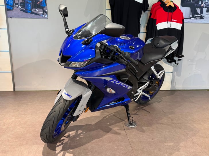 Yamaha YZF R125