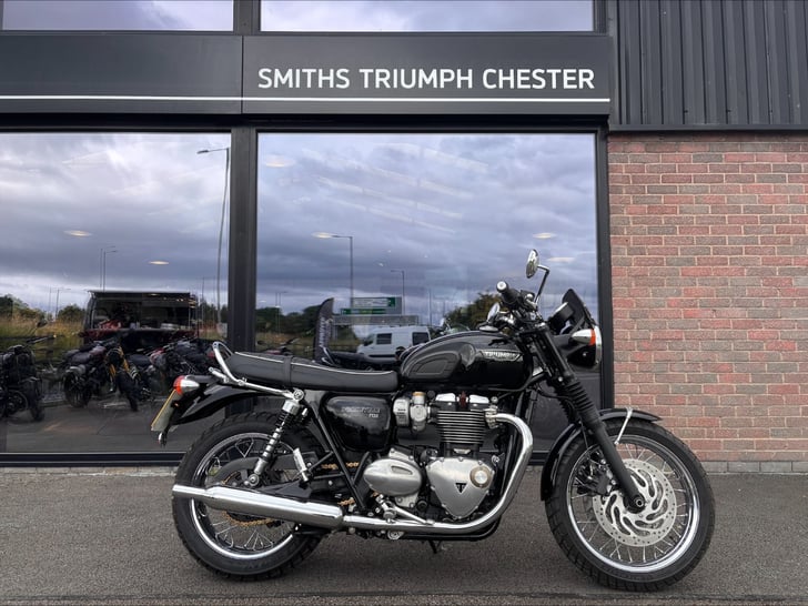 Triumph BONNEVILLE T120