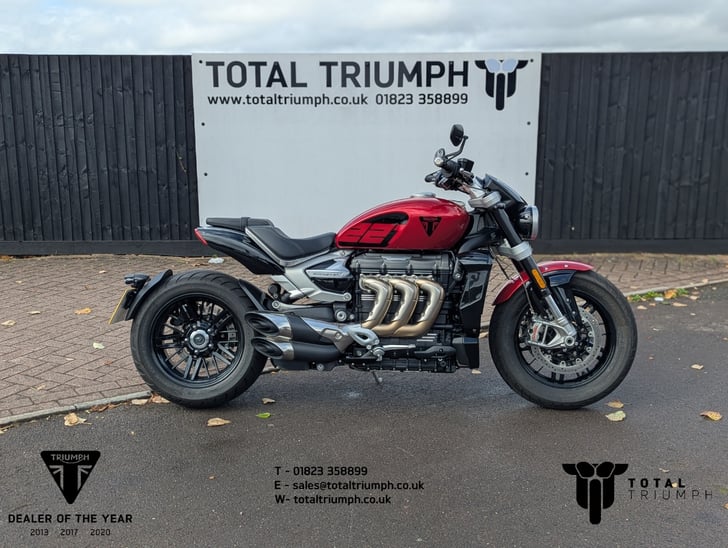 TRIUMPH Rocket 3 R 221 Edition