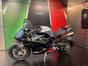 Used Ducati PANIGALE V4 SP2 PANIGALE V4 SP2 for sale in Newcastle Under Lyme  | Image 3