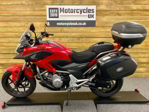 Used Honda NC NC700X for sale in Swindon | Image 2
