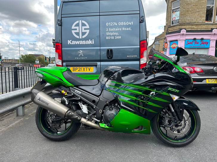 Kawasaki ZZR1400 PERFORMANCE SPORT