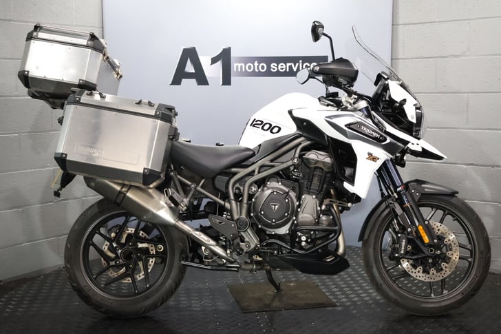 TRIUMPH TIGER 1200 XRT