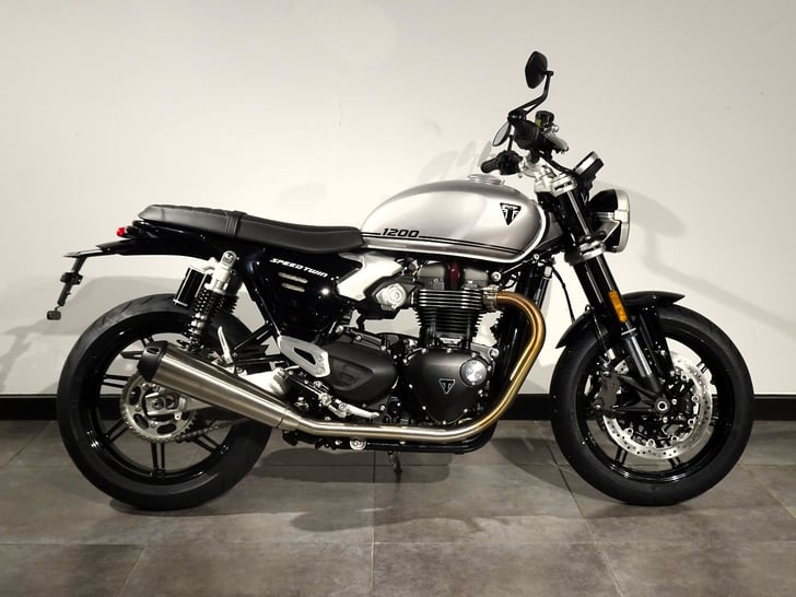 Triumph SPEED TWIN 1200