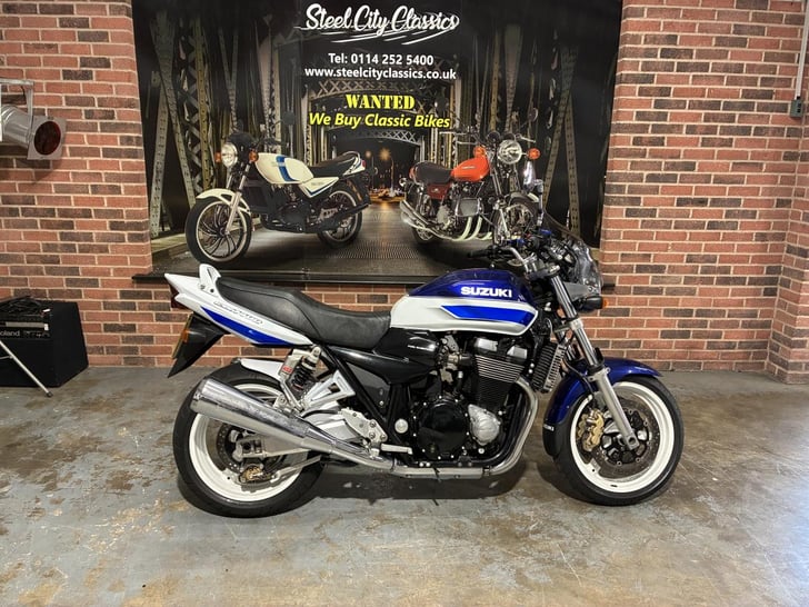 Suzuki GSX1400