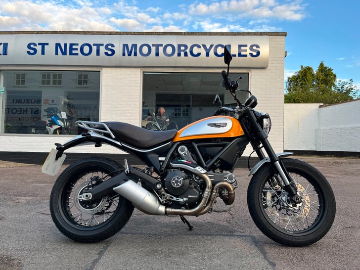 Ducati SCRAMBLER CLASSIC