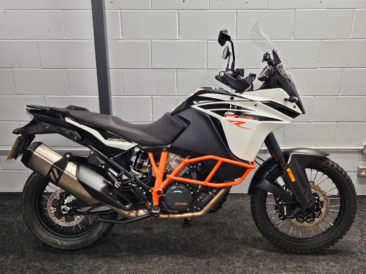 KTM 1090 ADVENTURE R