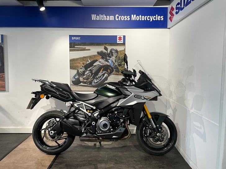 Suzuki GSX-S1000GX