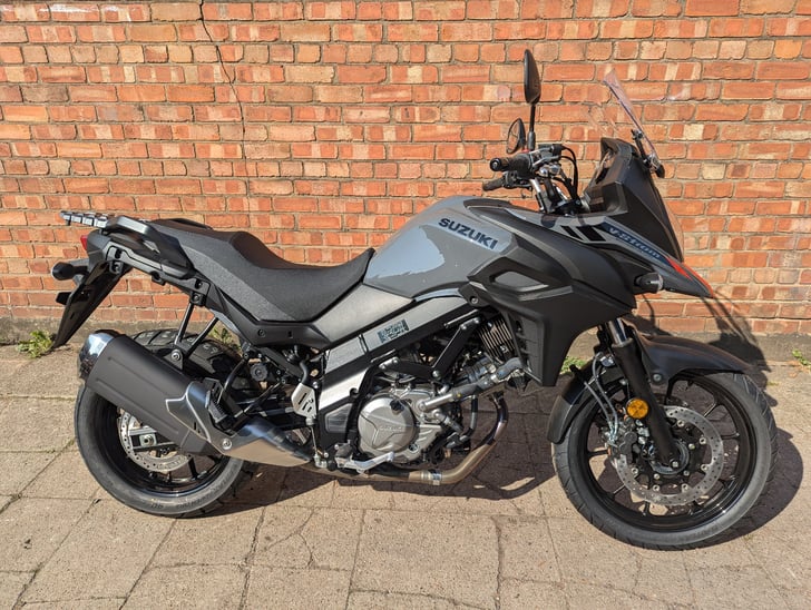 Suzuki V-STROM 650