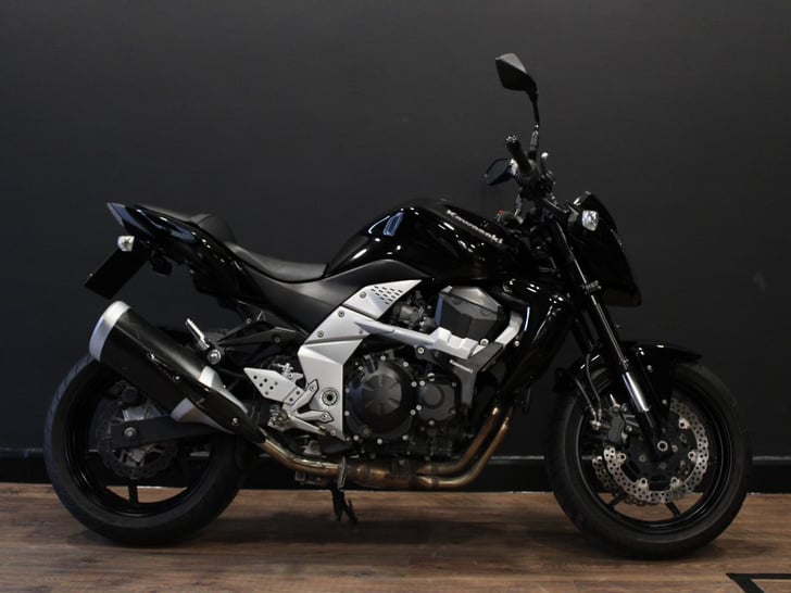KAWASAKI Z750